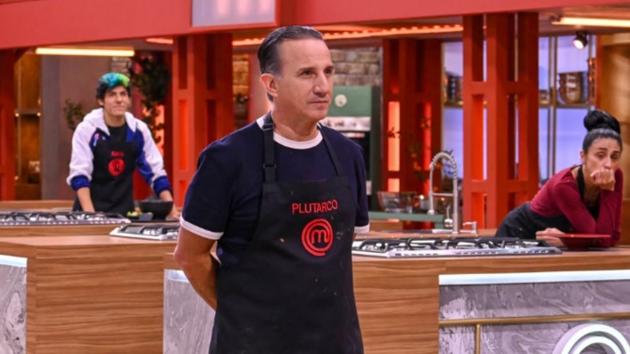 Tras quedar eliminado, Plutarco Haza filtra el nombre del ganador de MasterChef Celebrity Generaciones 2025